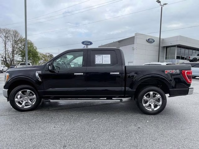 2022 Black Metallic Ford F-150 XLT 4X4 Truck