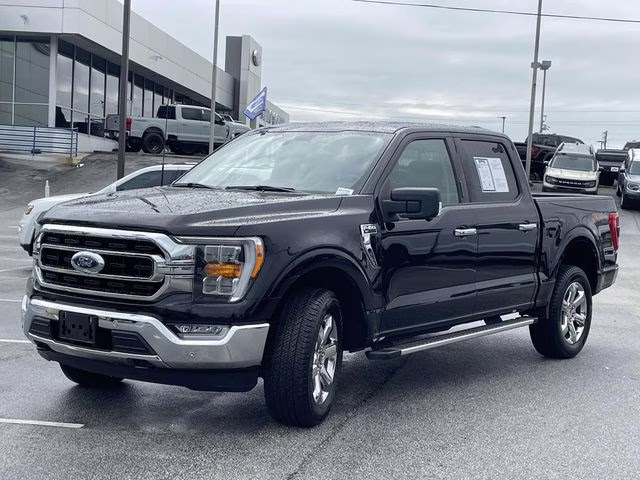 2022 Black Metallic Ford F-150 XLT 4X4 Truck
