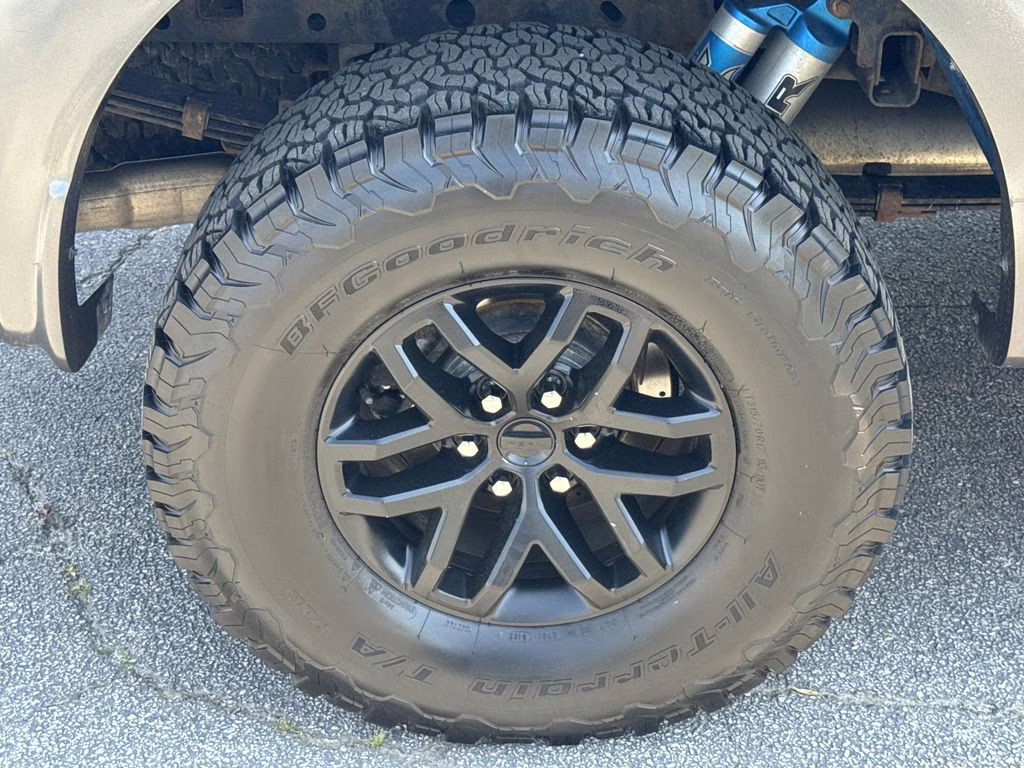 2017 Lightning Blue Ford F-150 Raptor 4X4 Truck