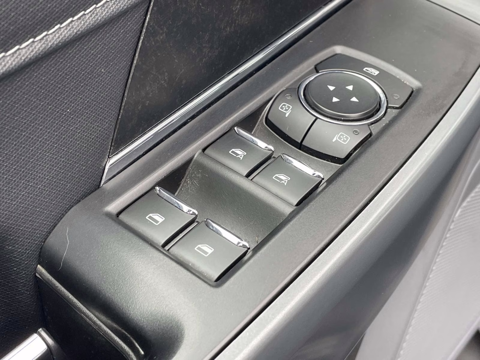 2022 Black Ford F-150 XLT 4X4 Truck