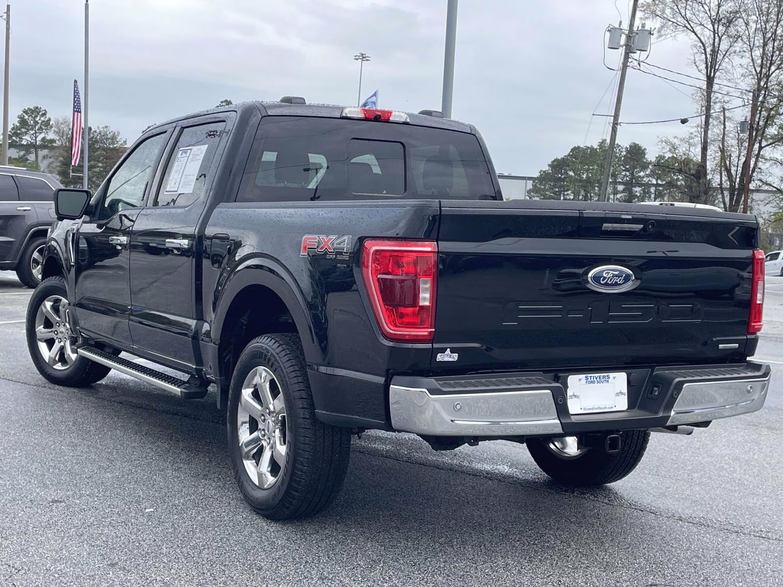 2022 Black Metallic Ford F-150 XLT 4X4 Truck