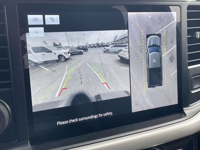 2022 Black Metallic Ford F-150 XLT 4X4 Truck