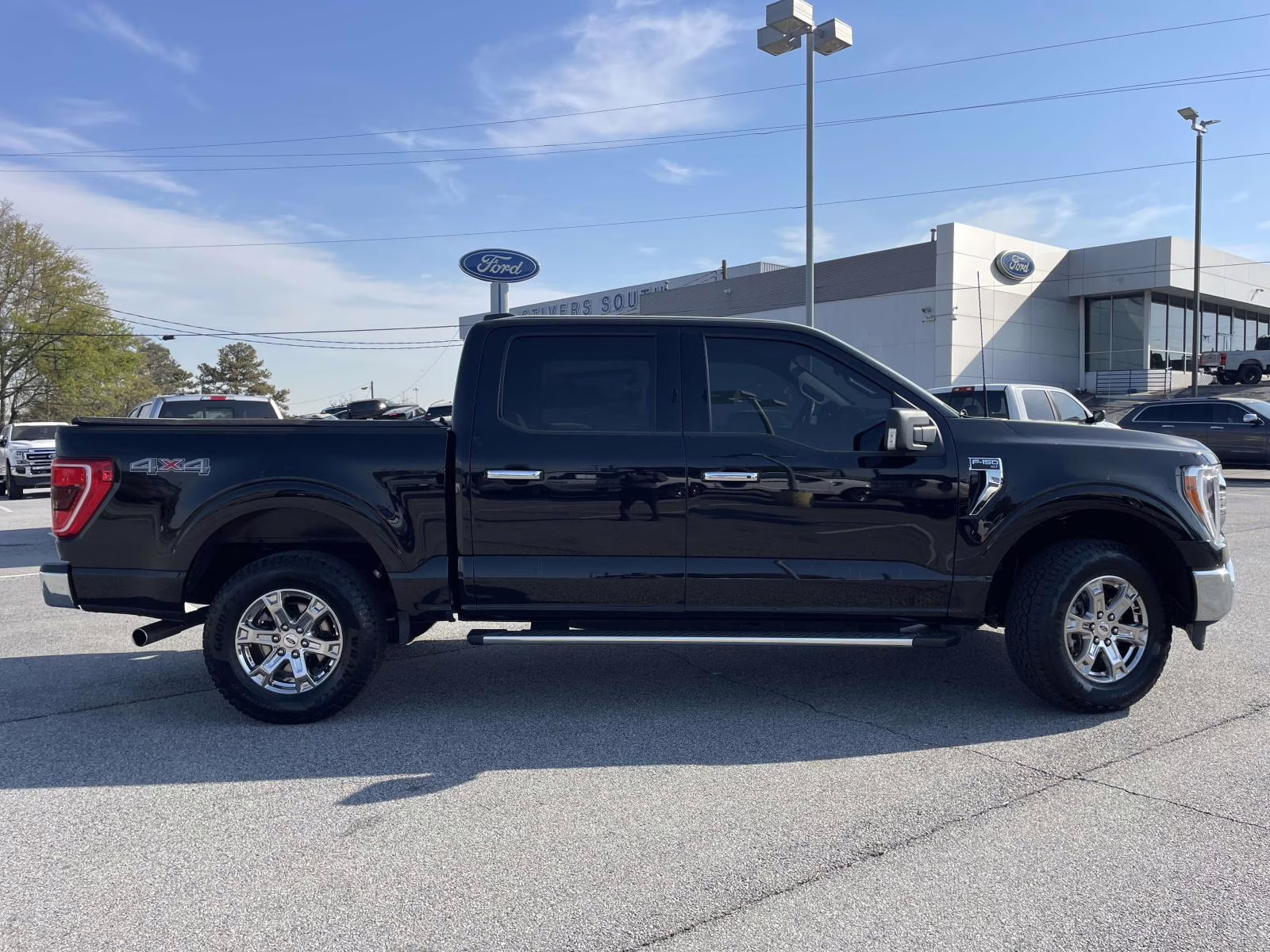 2023 Black Metallic Ford F-150 XLT 4X4 Truck