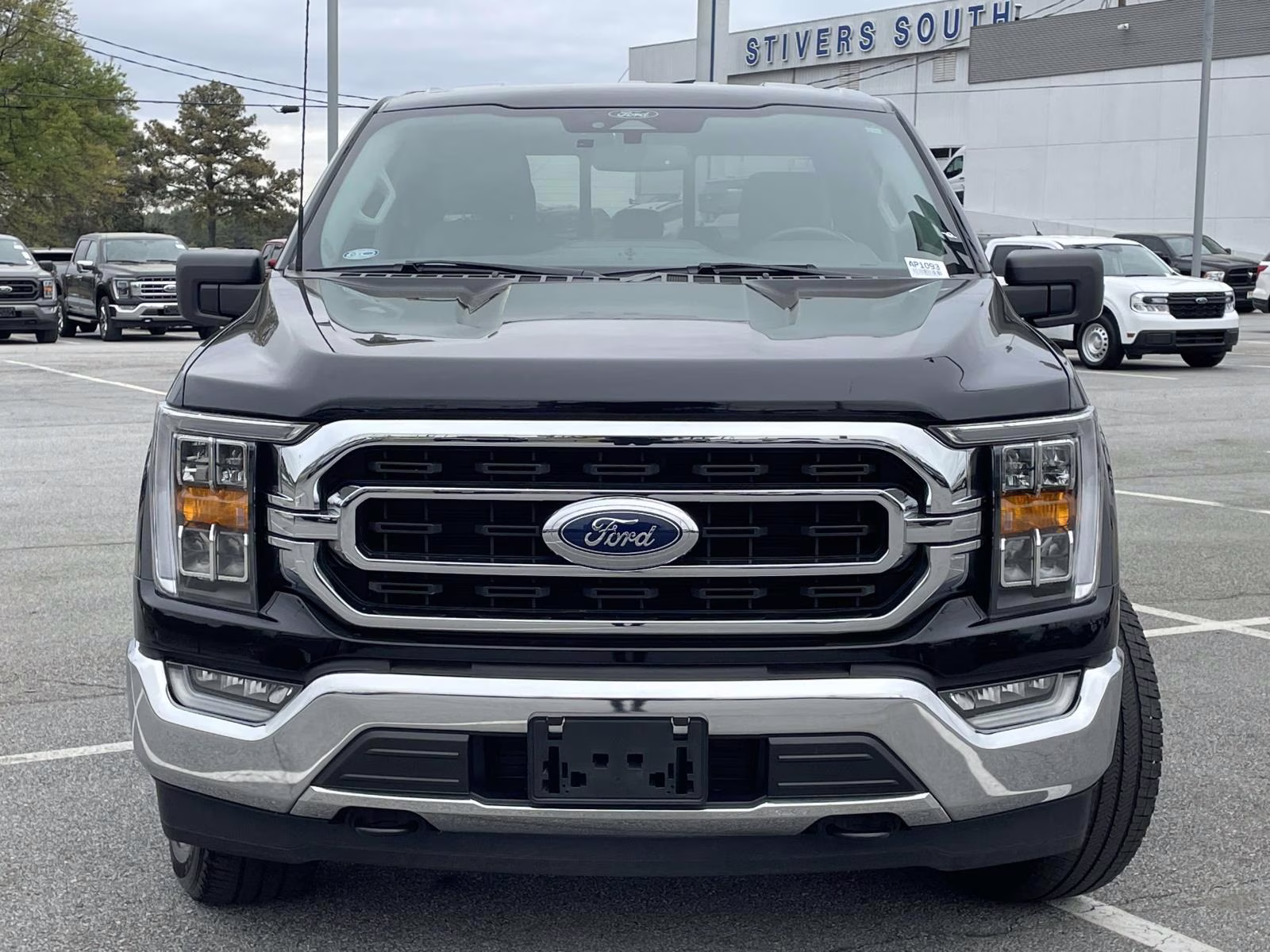 2022 Black Ford F-150 XLT 4X4 Truck