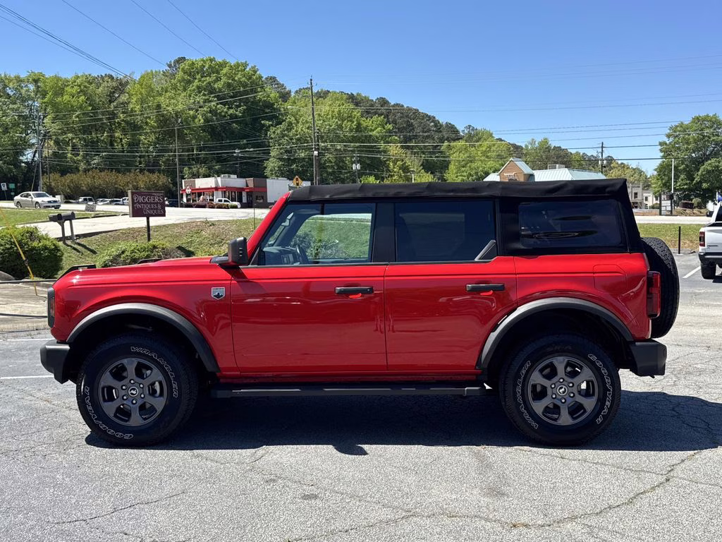 2022 Race Red Ford Bronco Big Bend 4X4 SUV