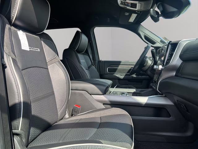 2026 Diamond Black Crystal Pearlcoat Ram 2500 Laramie Night Edition 4X4 Truck