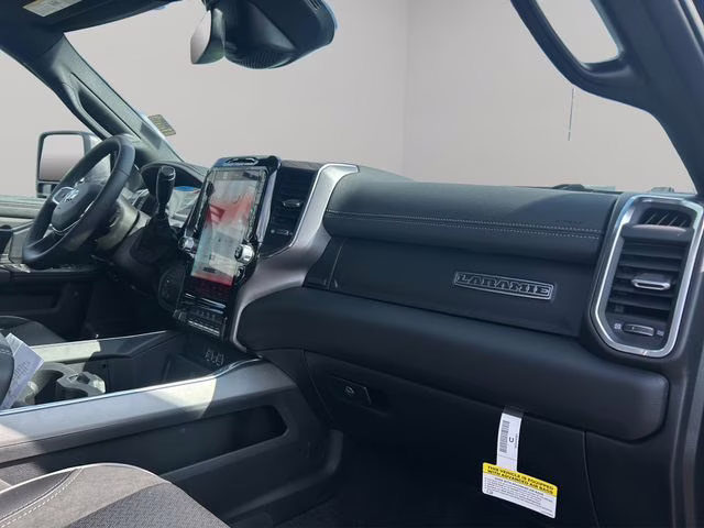 2026 Diamond Black Crystal Pearlcoat Ram 2500 Laramie Night Edition 4X4 Truck