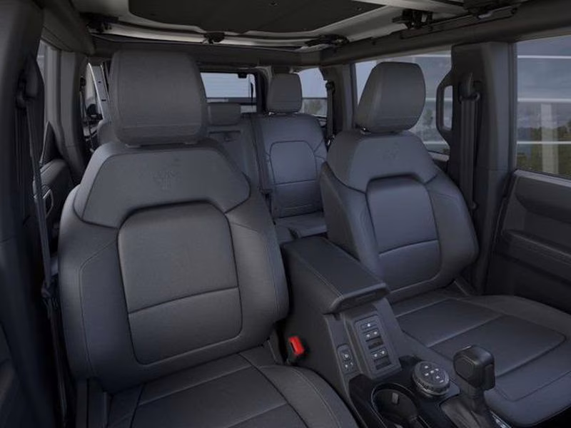 2026 Avalanche Gray Ford Bronco Outer Banks 4X4 SUV