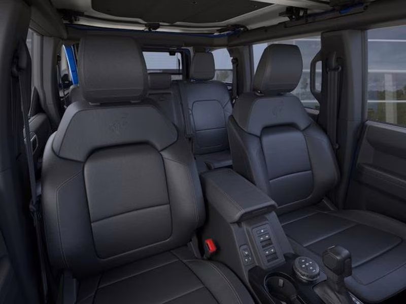 2026 Velocity Blue Metallic Ford Bronco Badlands 4X4 SUV