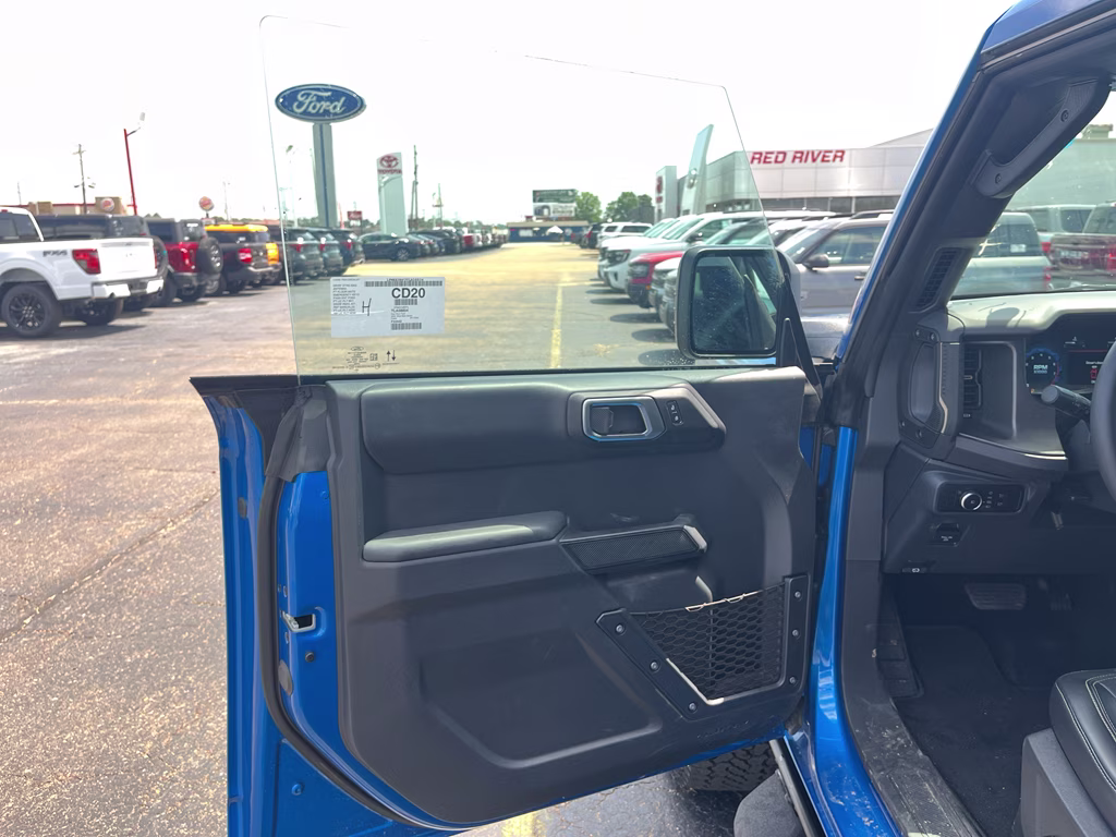 2026 Velocity Blue Metallic Ford Bronco Badlands 4X4 SUV