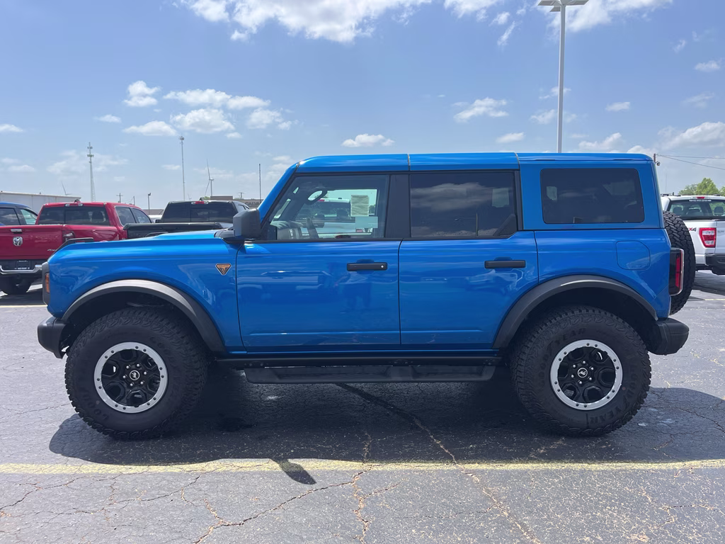 2026 Velocity Blue Metallic Ford Bronco Badlands 4X4 SUV
