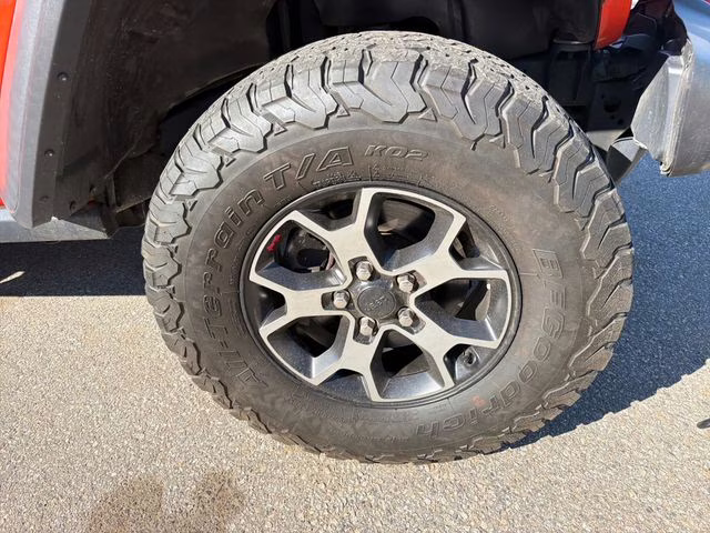 2018 Punkn Metallic Clearcoat Jeep Wrangler Rubicon 4X4 SUV