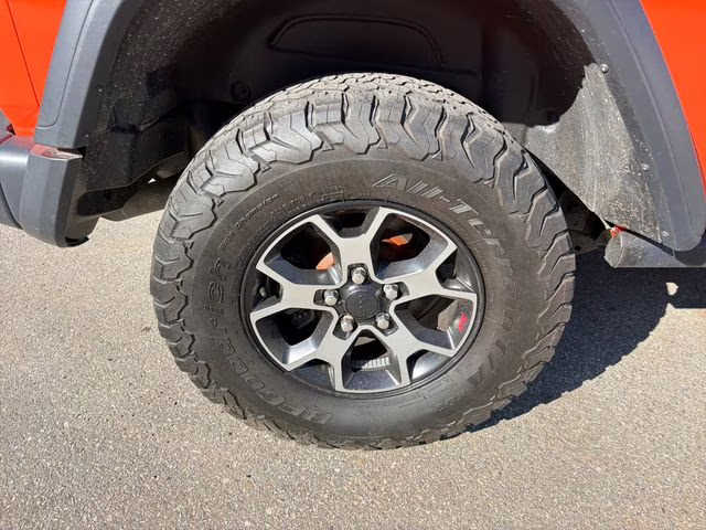 2018 Punkn Metallic Clearcoat Jeep Wrangler Rubicon 4X4 SUV
