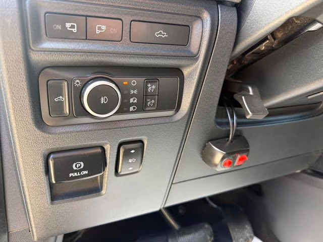 2021 Gray Ford F-150 Lariat 4X4 Truck