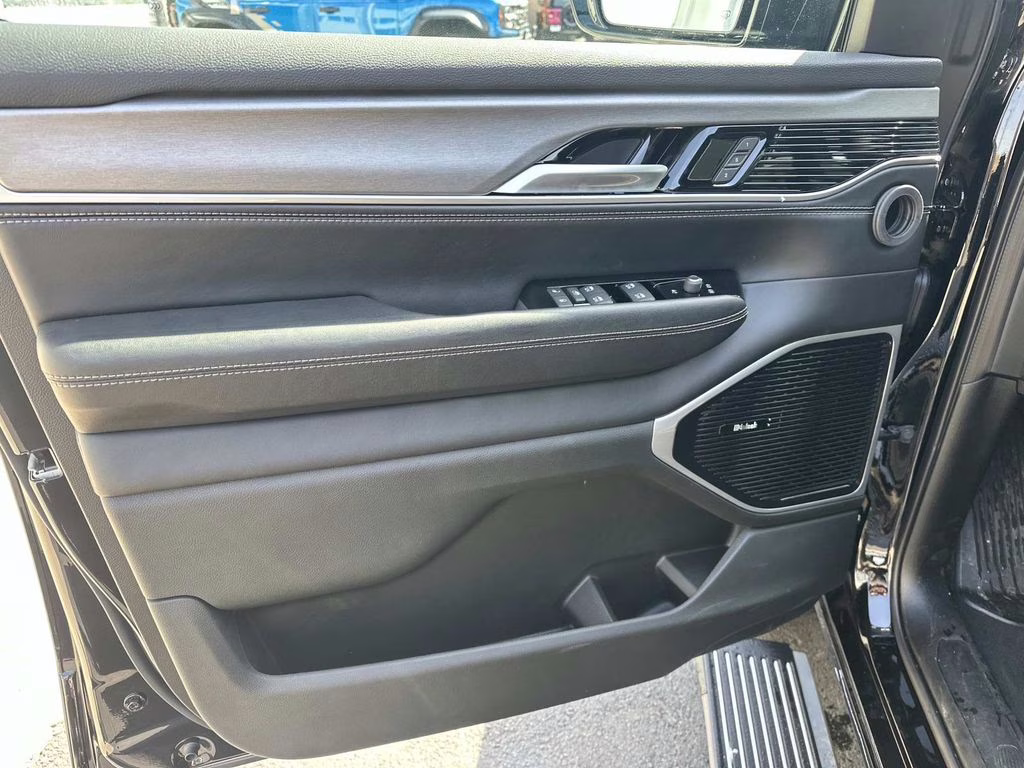 2026 High Gloss Black Jeep Grand Wagoneer Limited Reserve 4X4 SUV