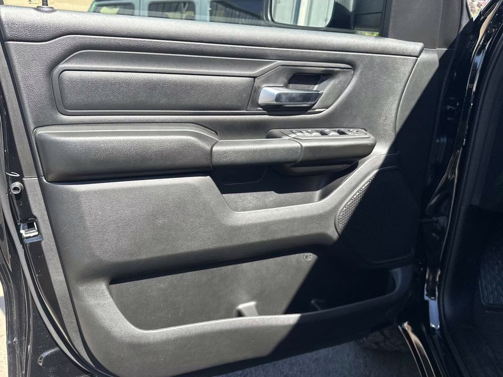 2026 Diamond Black Crystal Pearlcoat Ram 1500 Warlock 4X4 Truck