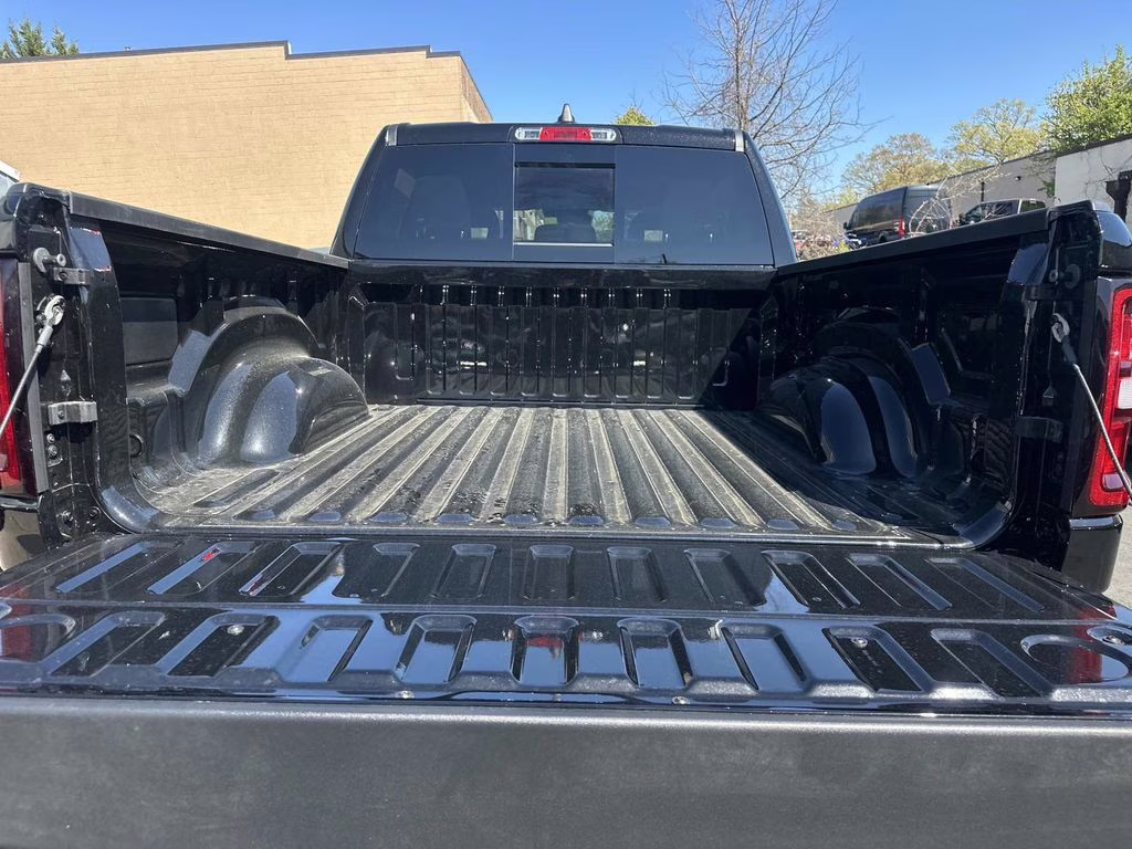 2026 Diamond Black Crystal Pearlcoat Ram 1500 Warlock 4X4 Truck