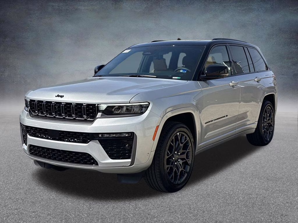 2026 Sting-Gray Clearcoat Jeep Cherokee Limited 4X4 SUV