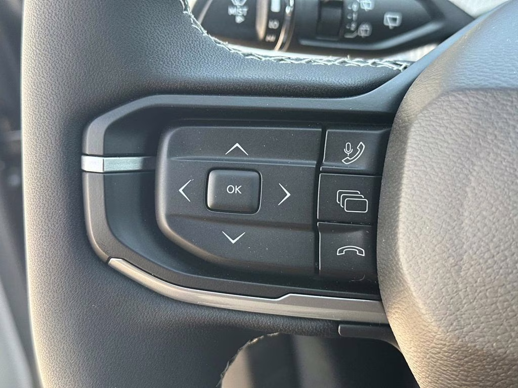 2026 Sting-Gray Clearcoat Jeep Cherokee Laredo 4X4 SUV