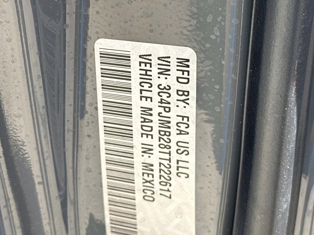 2026 Sting-Gray Clearcoat Jeep Cherokee Laredo 4X4 SUV