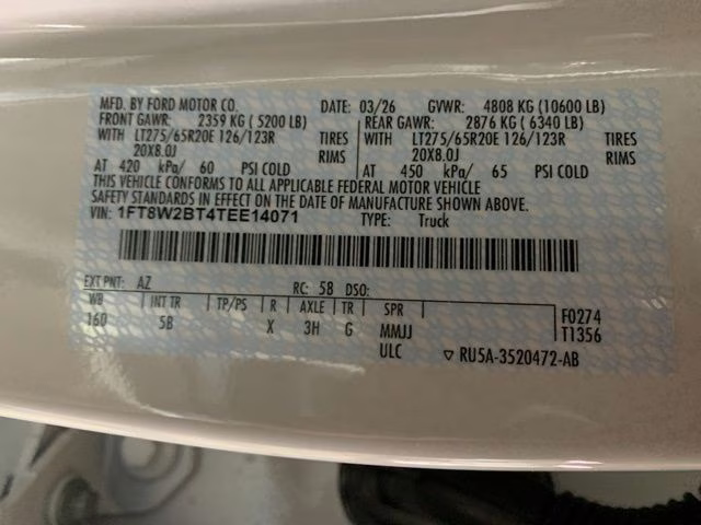 2026 Star White Metallic Tri-Coat Ford Super Duty F-250 SRW Lariat 4X4 Truck