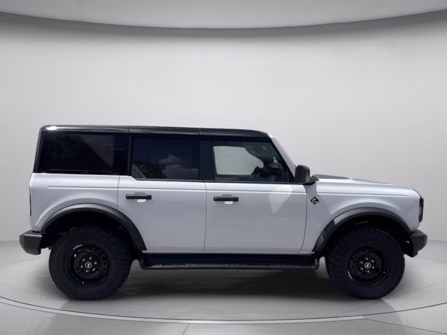 2026 Oxford White Ford Bronco Outer Banks 4X4 Convertible