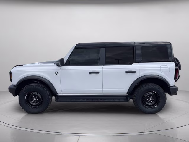 2026 Oxford White Ford Bronco Outer Banks 4X4 Convertible