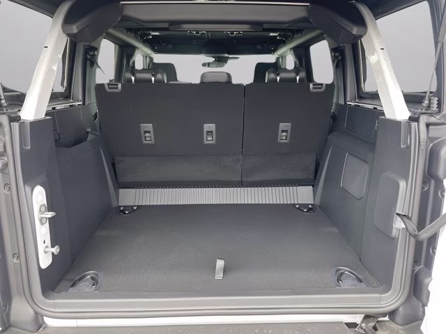 2026 Oxford White Ford Bronco Outer Banks 4X4 Convertible