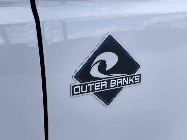 2026 Oxford White Ford Bronco Outer Banks 4X4 Convertible