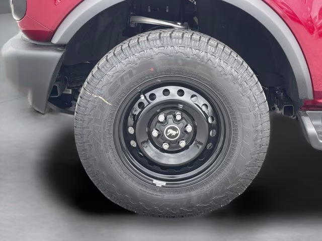 2026 Ruby Red Metallic Tinted Clearcoat Ford Bronco Outer Banks 4X4 Convertible