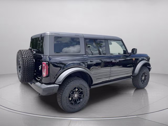2026 Shadow Black Ford Bronco Badlands 4X4 Convertible
