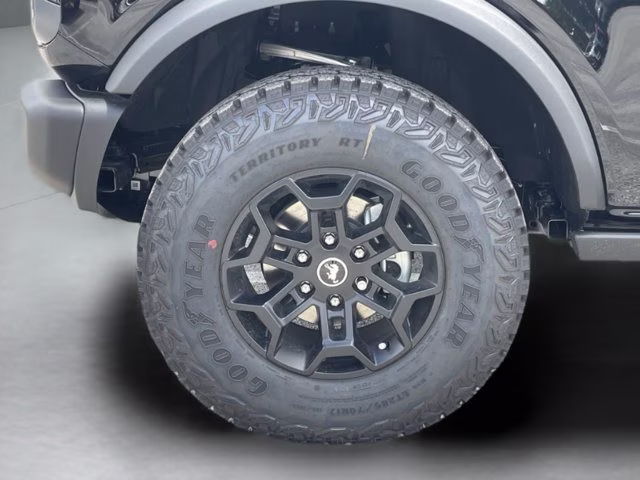 2026 Shadow Black Ford Bronco Badlands 4X4 Convertible