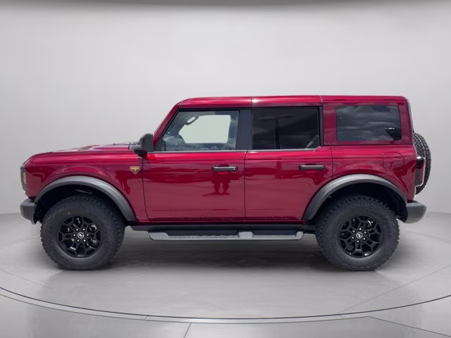 2026 Ruby Red Metallic Tinted Clearcoat Ford Bronco Badlands 4X4 Convertible