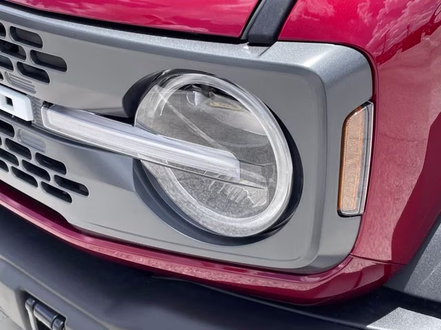 2026 Ruby Red Metallic Tinted Clearcoat Ford Bronco Badlands 4X4 Convertible