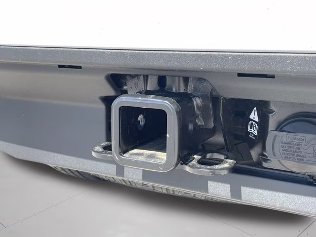 2026 Space Silver Metallic Ford Expedition Active RWD SUV