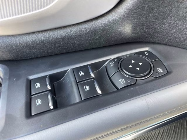 2026 Space Silver Metallic Ford Expedition Active RWD SUV