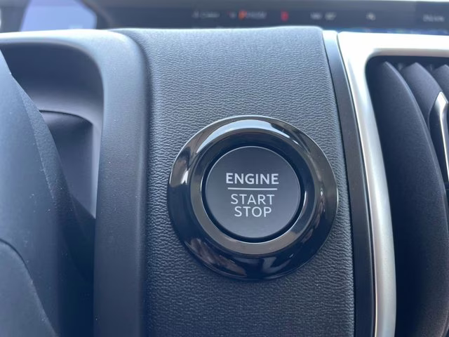 2026 Space Silver Metallic Ford Expedition Active RWD SUV