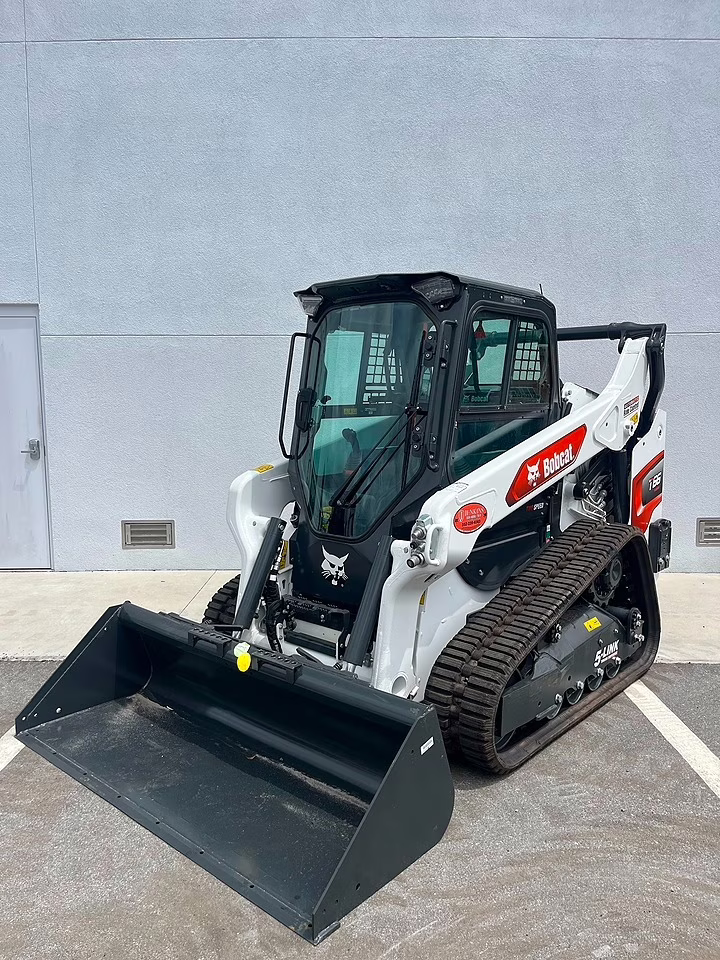 2025 BOBCAT T66 COMPACT TRACK LOADER