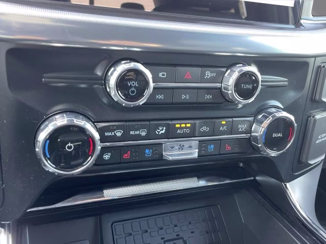 2026 Iconic Silver Metallic Ford F-150 LARIAT RWD Truck