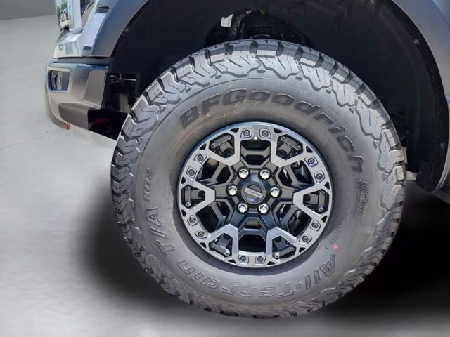2026 Avalanche Ford F-150 Raptor R 4X4 Truck