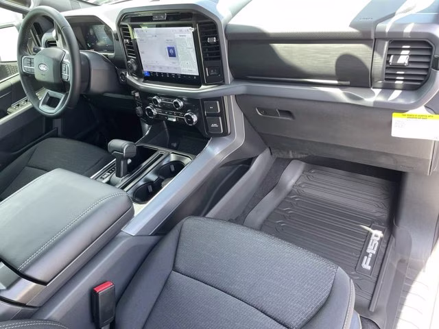 2026 Avalanche Ford F-150 XLT 4X4 Truck