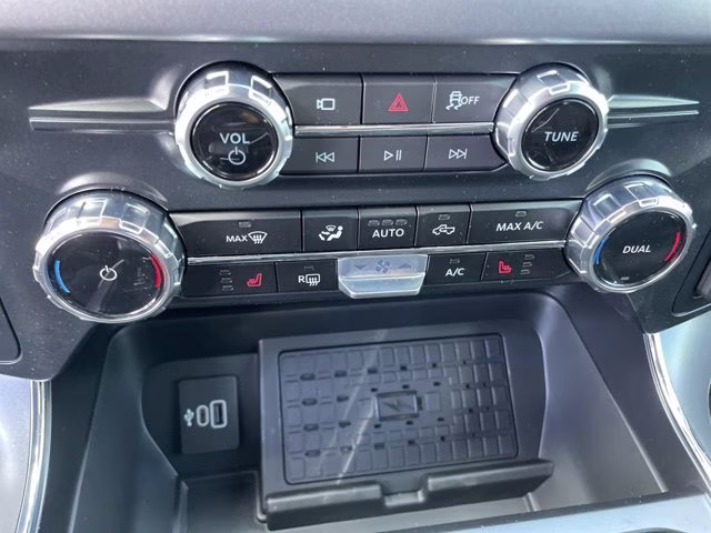 2026 Avalanche Ford F-150 XLT 4X4 Truck