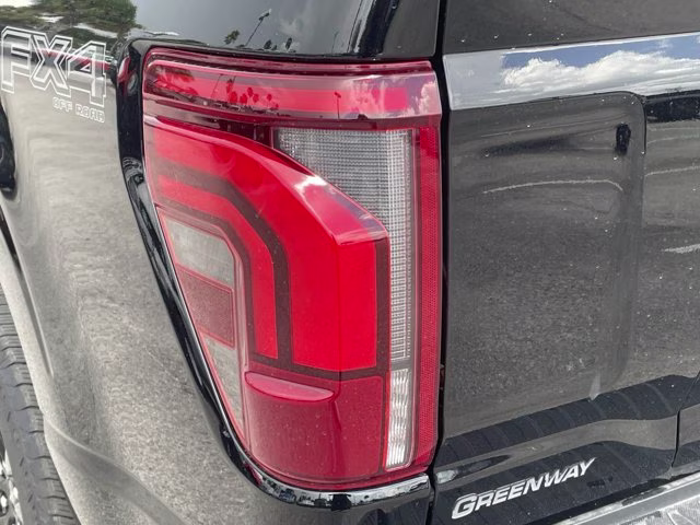 2026 Agate Black Metallic Ford F-150 LARIAT 4X4 Truck