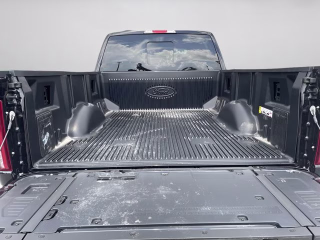 2026 Agate Black Metallic Ford F-150 LARIAT 4X4 Truck