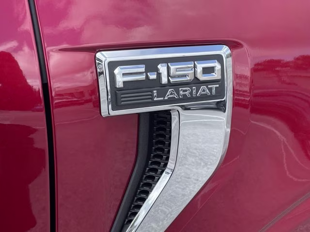 2026 Ruby Red Metallic Tinted Clearcoat Ford F-150 LARIAT 4X4 Truck
