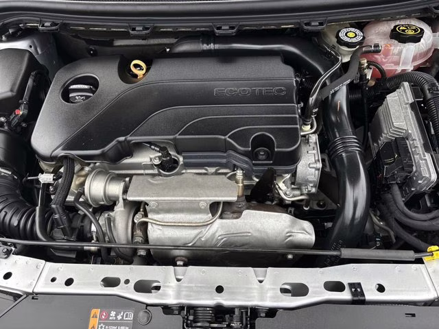 2019 Silver Ice Metallic Chevrolet Cruze LS FWD Sedan