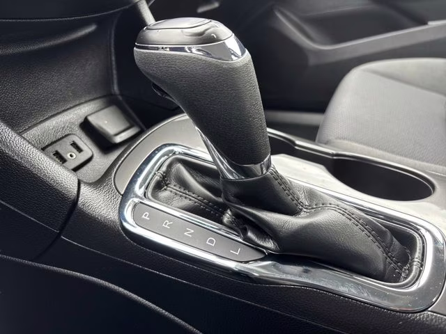 2019 Silver Ice Metallic Chevrolet Cruze LS FWD Sedan