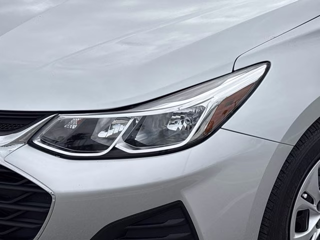 2019 Silver Ice Metallic Chevrolet Cruze LS FWD Sedan