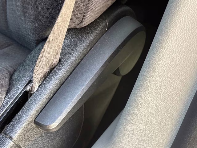 2019 Black Onyx Crystal Pearlcoat Dodge Grand Caravan SE FWD Van