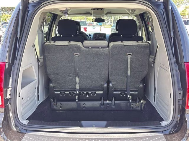 2019 Black Onyx Crystal Pearlcoat Dodge Grand Caravan SE FWD Van